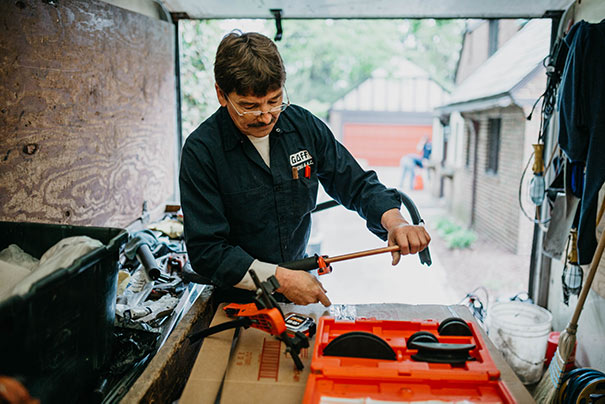 experienced hvac technicans